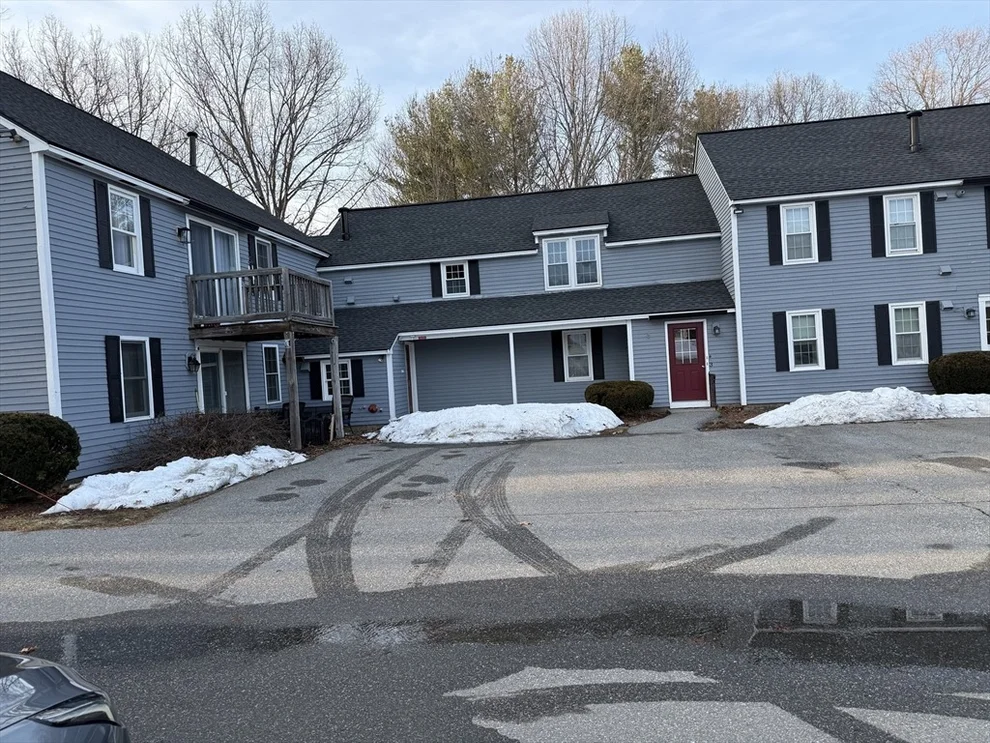 Unit for sale at 39 Lantern Lane, Dracut, MA 01826
