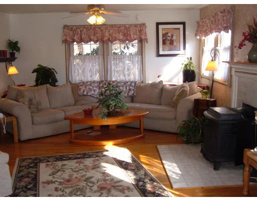 Unit for sale at 89 Maplewood Avenue, Tewksbury, MA 01876