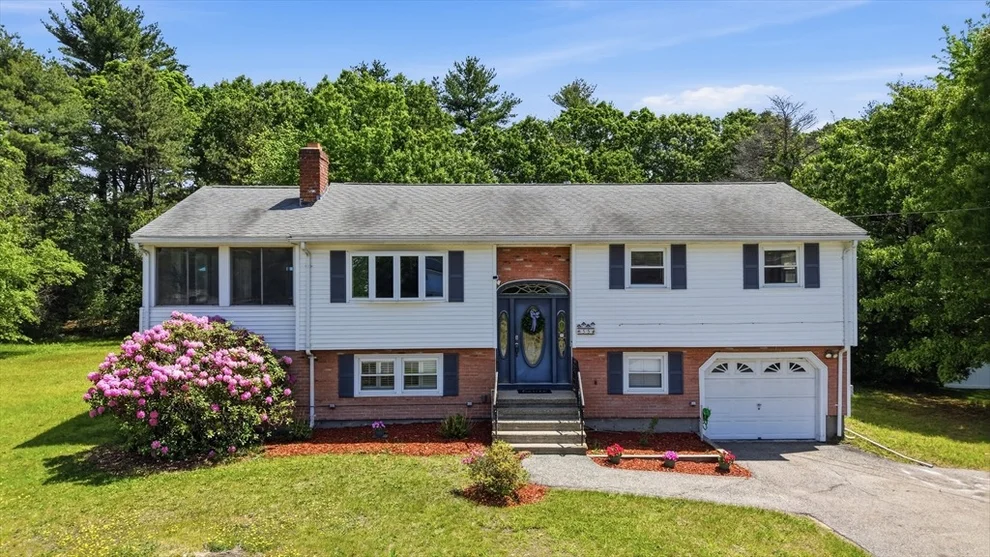 Unit for sale at 55 Burnham Rd, Billerica, MA 01862