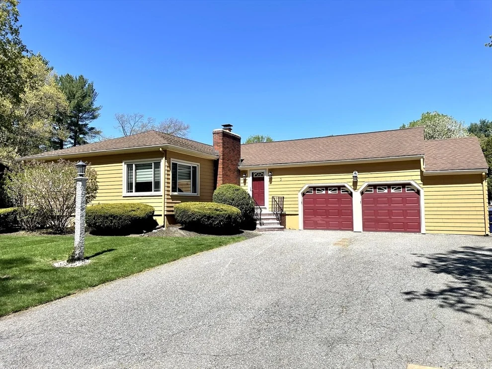 Unit for sale at 3 Fairmeadow Road, Wilmington, MA 01887