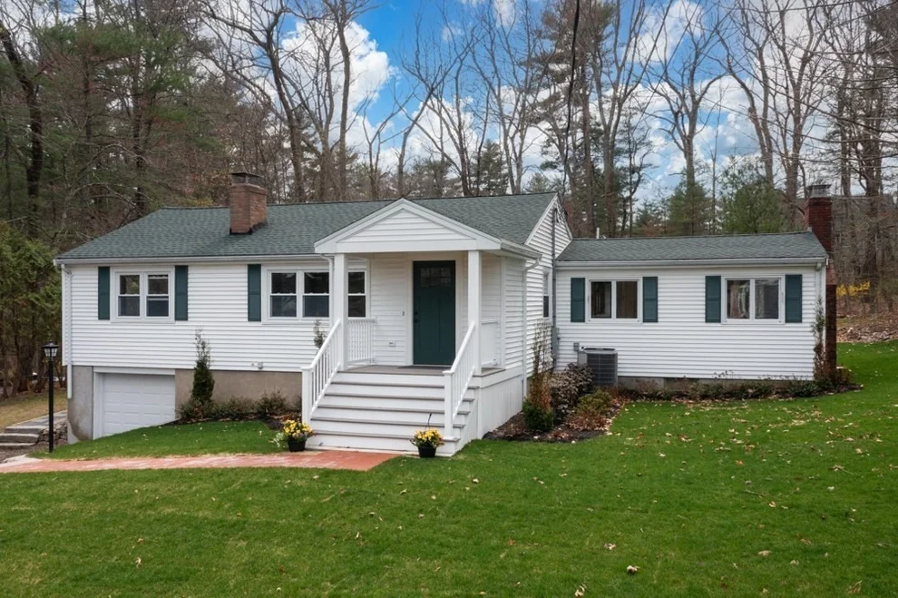 Unit for sale at 36 Mount Vernon St, North Reading, MA 01864