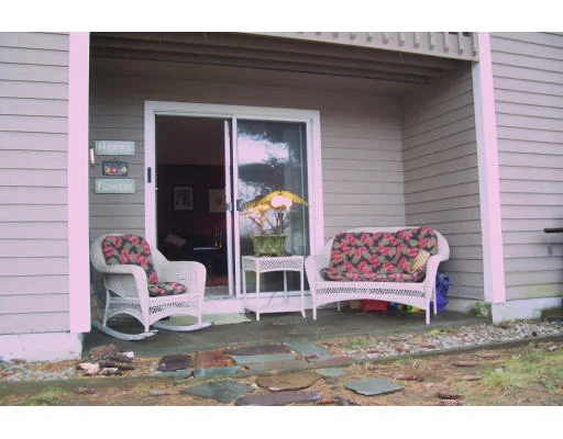 Unit for sale at 6 Beals Cove Road, Hingham, MA 02043