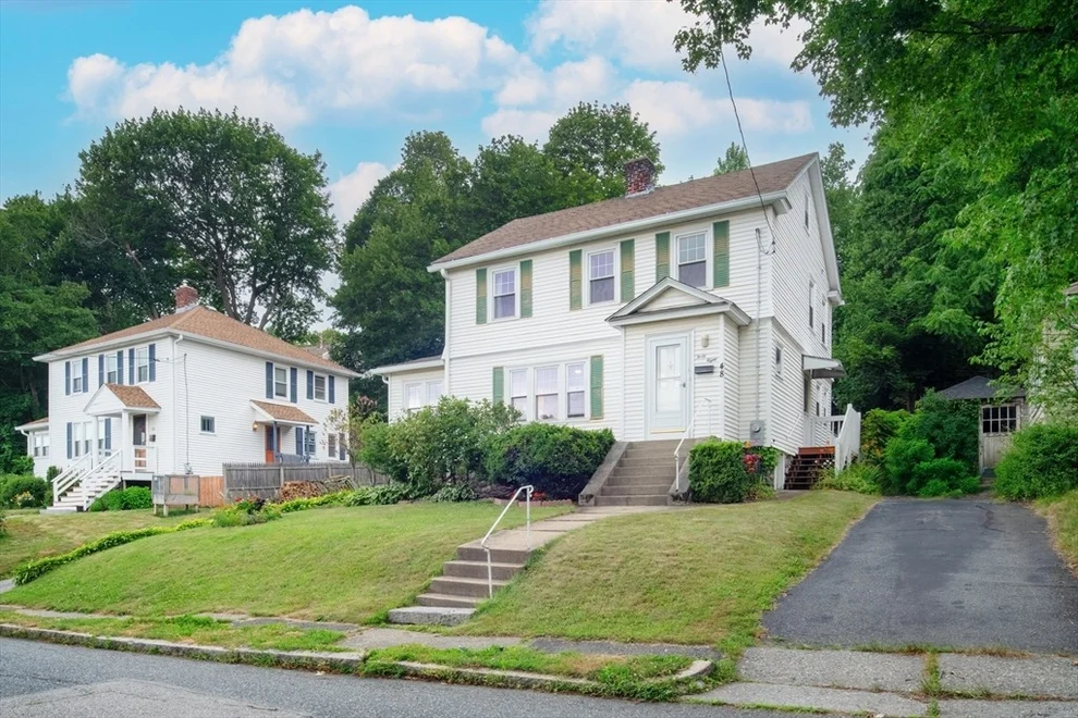 Unit for sale at 48 Burncoat Ter, Worcester, MA 01605