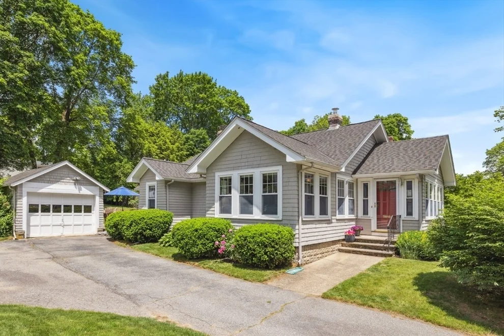 Unit for sale at 14 Fairview Avenue, Reading, MA 01867