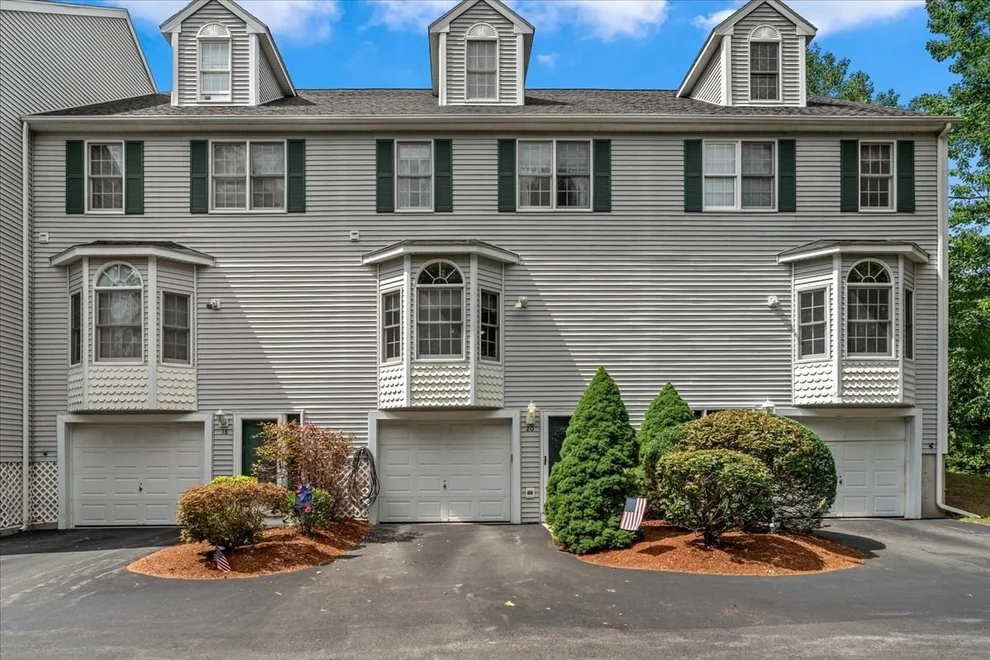 Unit for sale at 20 Waltham Dr, Plainville, MA 02762