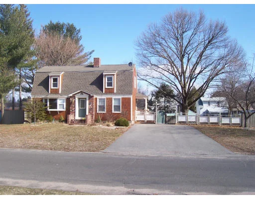 Unit for sale at 14 Bessbrook St, Agawam, MA 01030