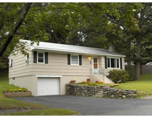 Unit for sale at 34 Tanager, Shrewsbury, MA 01545