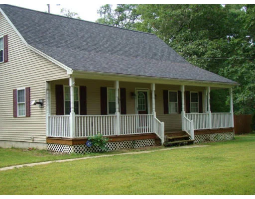 Unit for sale at 9 Whalen St, Palmer, MA 01069