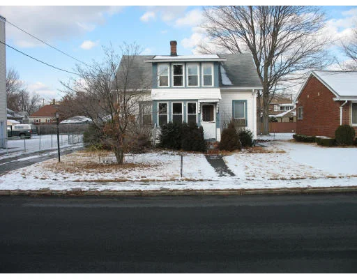 Unit for sale at 636 Mckinstry Ave, Chicopee, MA 01020