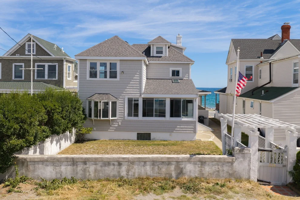 Unit for sale at 331 Beach Ave, Hull, MA 02045