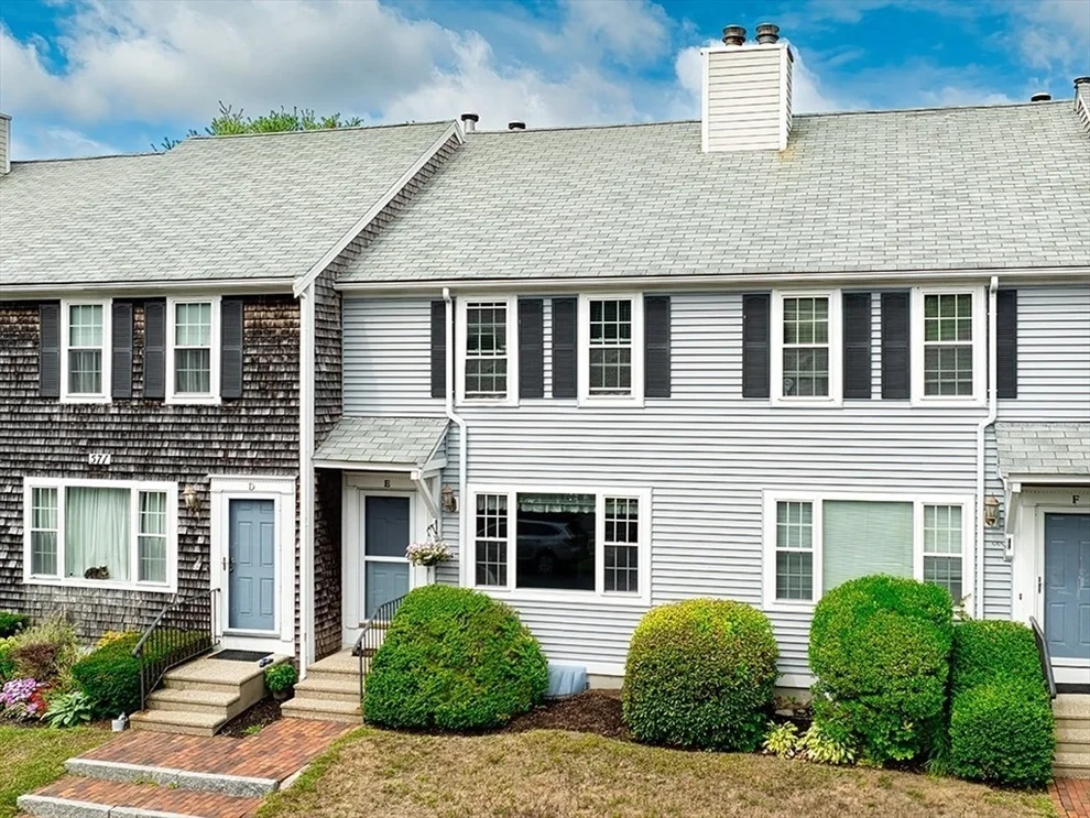Unit for sale at 571 Carriage Shop Road, Falmouth, MA 02536