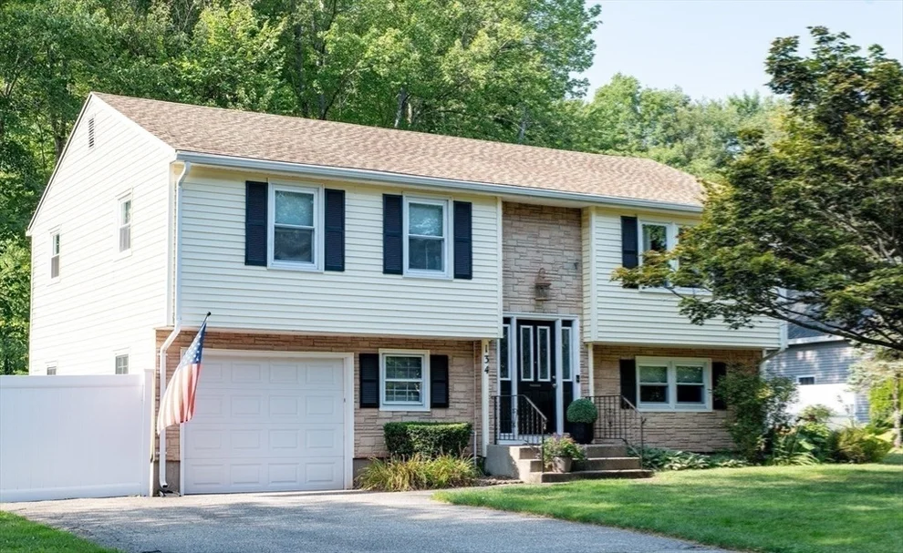 Unit for sale at 134 Hendom Dr, Agawam, MA 01030