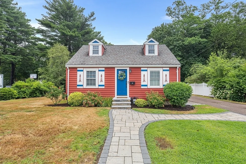 Unit for sale at 37 Idlewell St, Weymouth, MA 02188