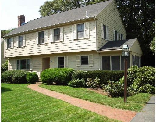 Unit for sale at 390 Woburn St, Lexington, MA 02420