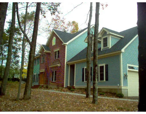 Unit for sale at 472 Salisbury Street, Holden, MA 01520
