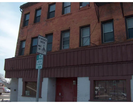 Unit for sale at 473-477 State St, Springfield, MA 01105