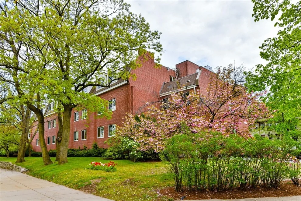 Unit for sale at 332 Jamaicaway, Boston, MA 02130