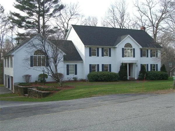 Unit for sale at 291 Appleton St, North Andover, MA 01845