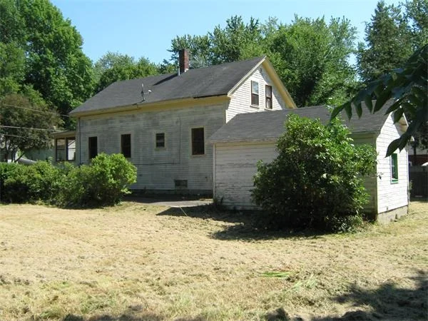 Unit for sale at 24 Chester St., Athol, MA 01331