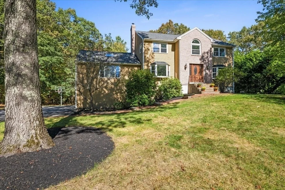 Unit for sale at 27 Sylvan Lane, Boylston, MA 01505