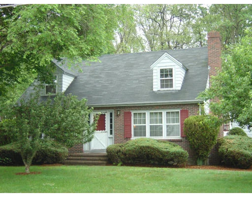 Unit for sale at 6 Reynolds, Wakefield, MA 01880