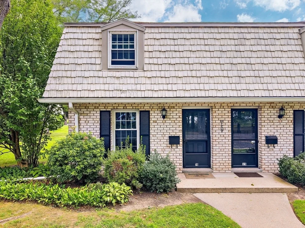 Unit for sale at 16 Corey Colonial, Agawam, MA 01001