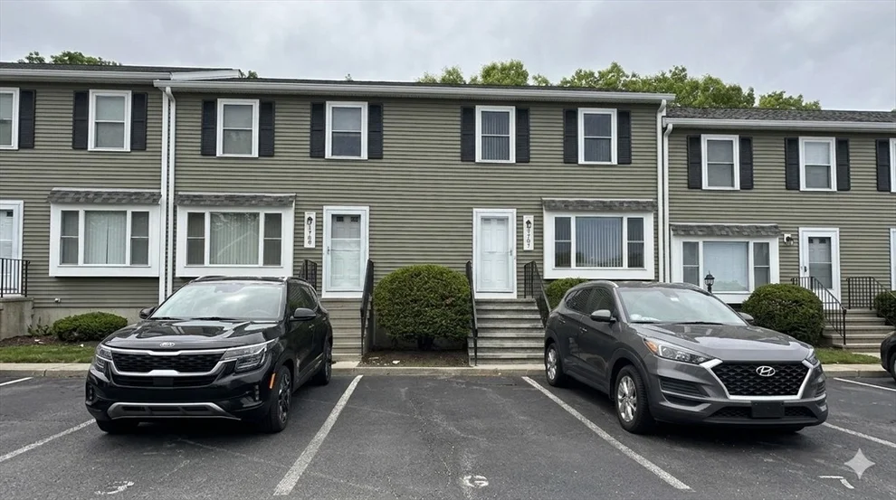 Unit for sale at 1707 Irving Rd, Randolph, MA 02368