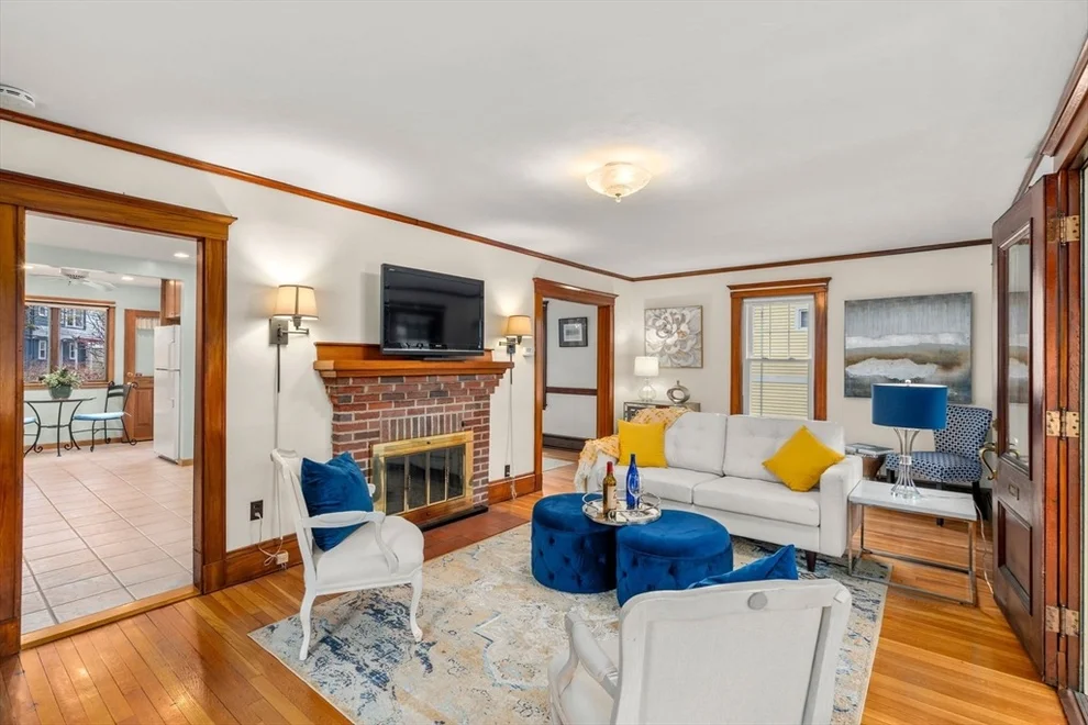 Unit for sale at 10 Dow Ave, Arlington, MA 02476