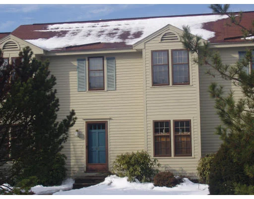 Unit for sale at 95 Apache Way, Tewksbury, MA 01876