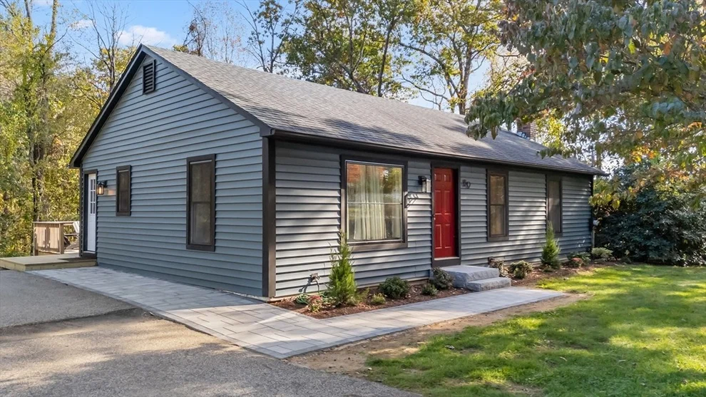 Unit for sale at 89 River Rd, Sturbridge, MA 01566
