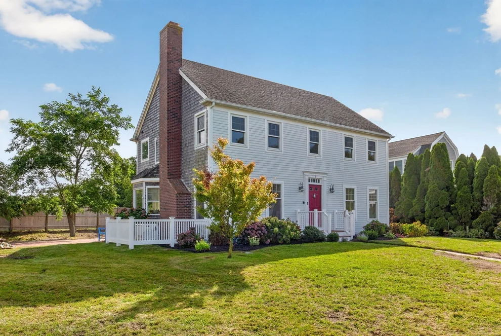 Unit for sale at 5 Kingsbury Way, Chatham, MA 02633