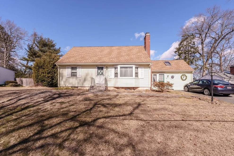 Unit for sale at 35 Trinity Ter, Agawam, MA 01001