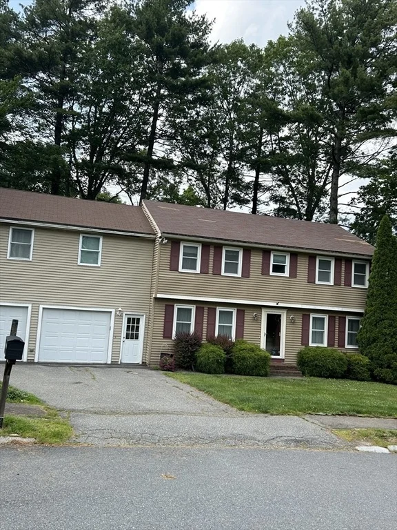 Unit for sale at 11 Solitaire Drive, Haverhill, MA 01830