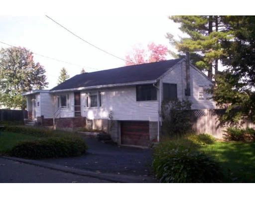Unit for sale at 9 Eastland Rd, Dracut, MA 01826