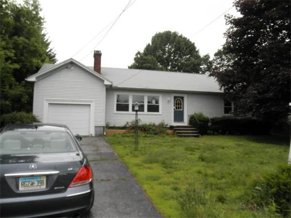 Unit for sale at 16 West Ave, Webster, MA 01570
