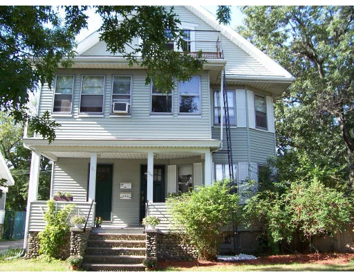 Unit for sale at 266 Furnace Brook Pkwy, Quincy, MA 02169