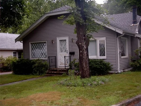 Unit for sale at 11 Greenvale Ave, Weymouth, MA 02188