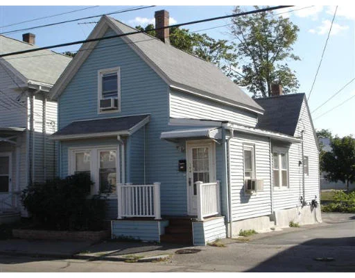 Unit for sale at 304 Water St, Quincy, MA 02169