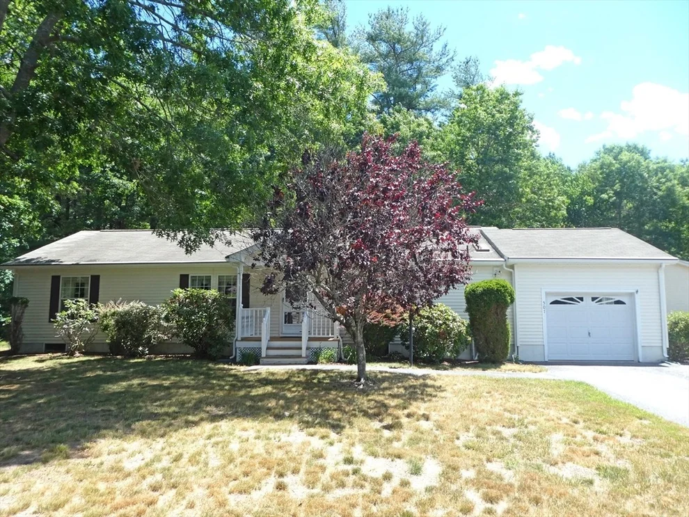 Unit for sale at 507 Crystal Way, Middleboro, MA 02346