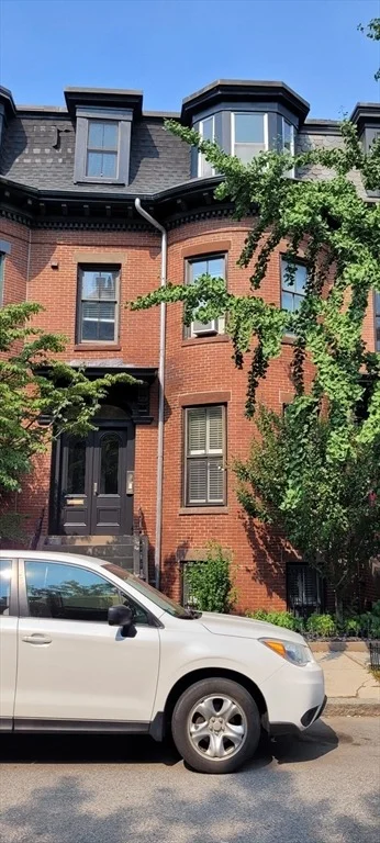 Unit for sale at 96 E Brookline St, Boston, MA 02118