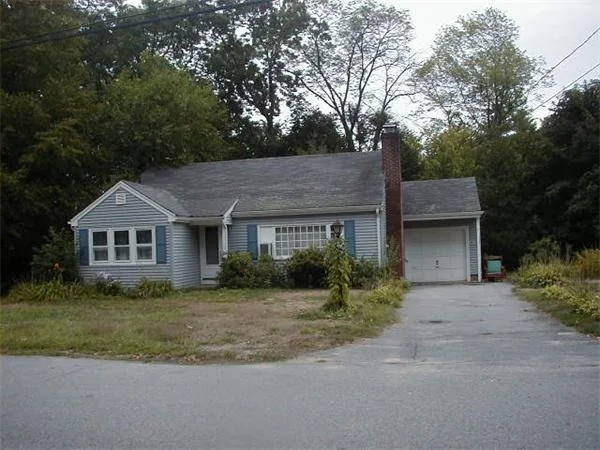 Unit for sale at 15 Arbor Rd, Chelmsford, MA 01863