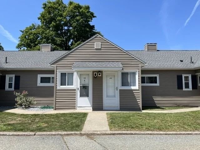 Unit for sale at 180 Applewood Dr, Chicopee, MA 01022