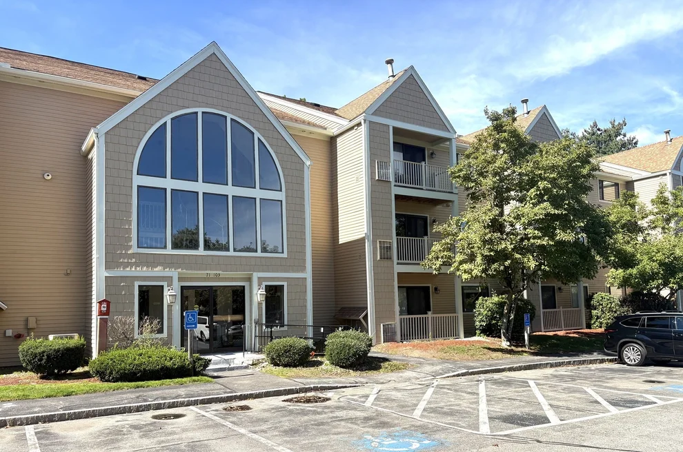 Unit for sale at 81 Hunters Run Place, Haverhill, MA 01832
