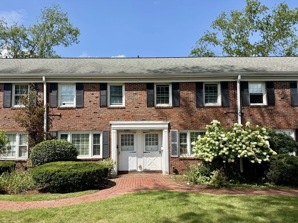 Unit for sale at 276 Main St, Acton, MA 01720