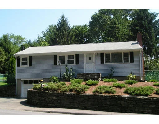 Unit for sale at 304 Cook Lane, Marlborough, MA 01752