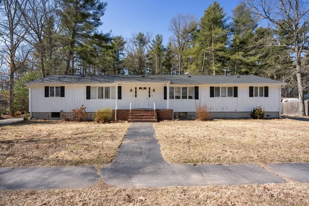 Unit for sale at 10 Lawndale Rd, Mansfield, MA 02048