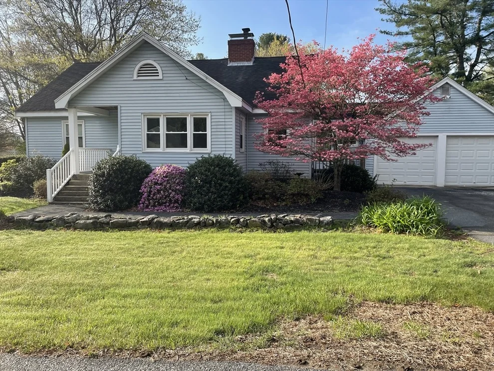 Unit for sale at 207 Salem Street, Wilmington, MA 01887