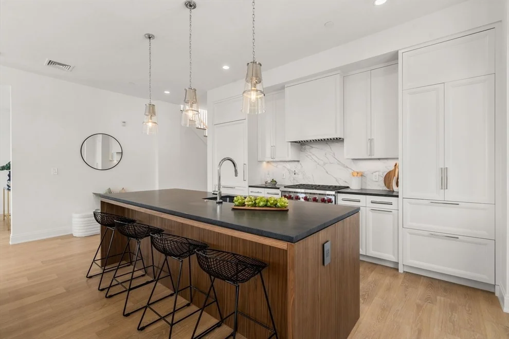 Unit for sale at 100 Linden Street, Wellesley, MA 02482