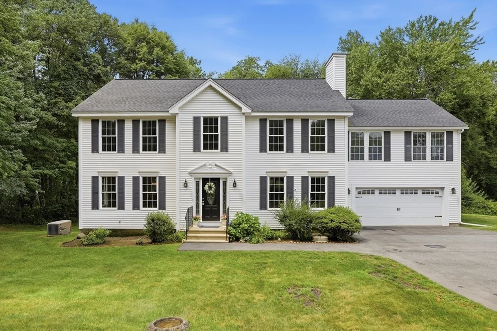 Unit for sale at 139 Autumn Rd, Dracut, MA 01826