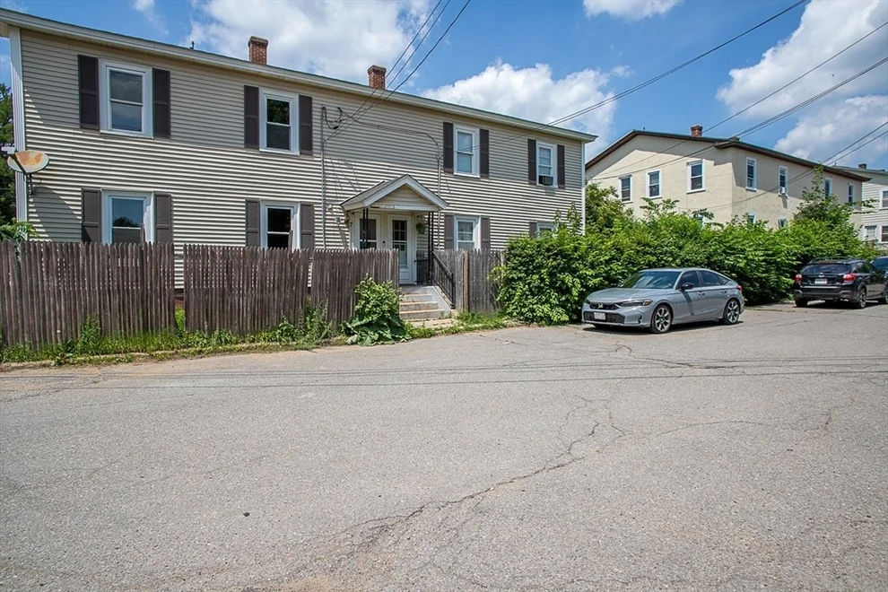 Unit for sale at 7 Cedar St, Barre, MA 01005